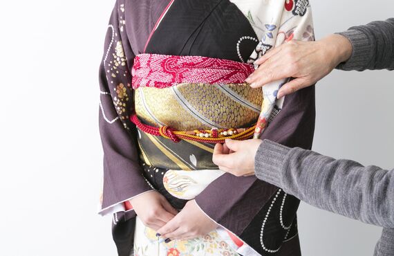 相談無料や早朝対応などのサポートが安心の訪問着付け | 東京で出張着付けのサービスをお探しならWAKA着付け